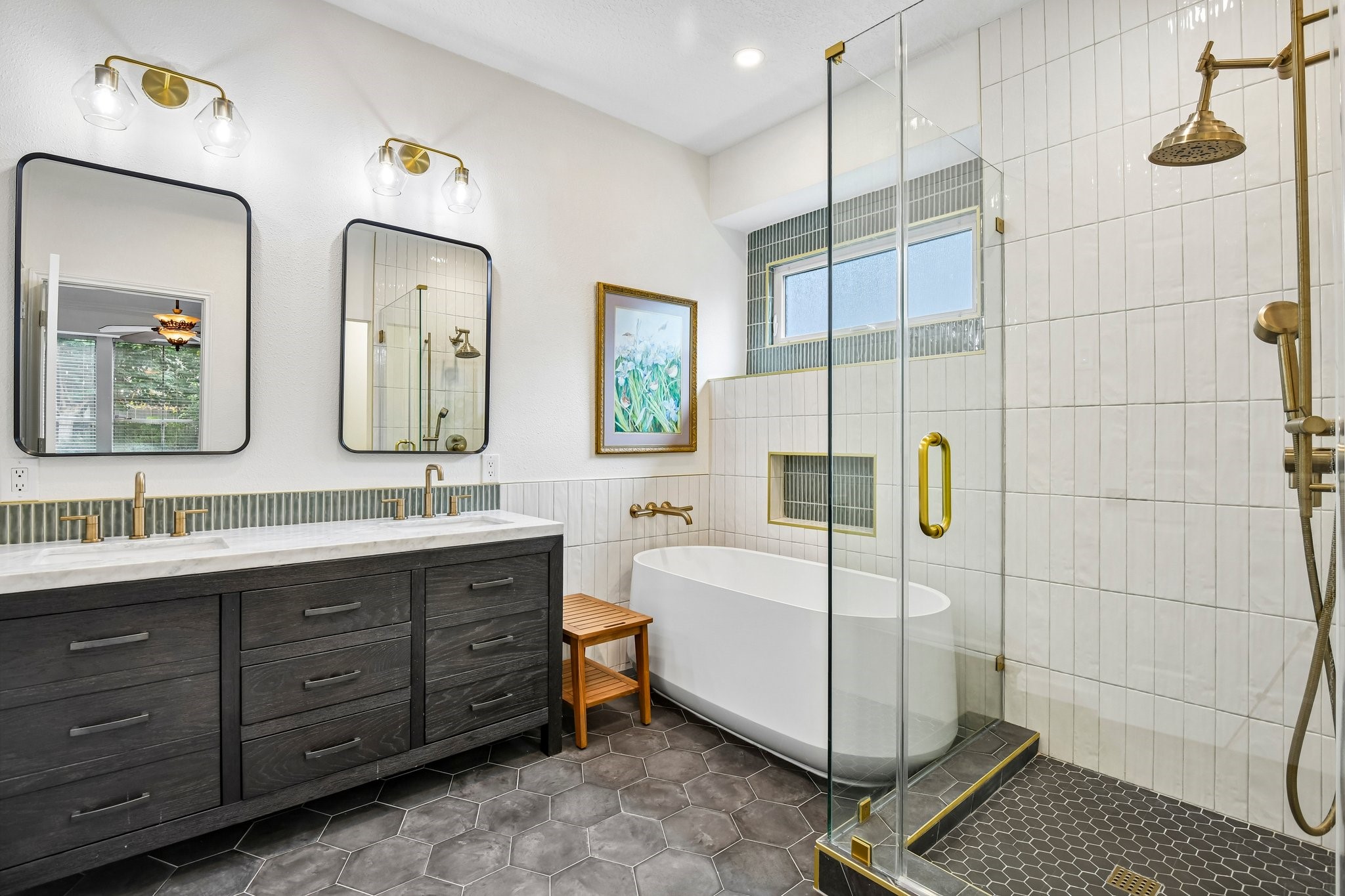 Luxurious Primary Bath