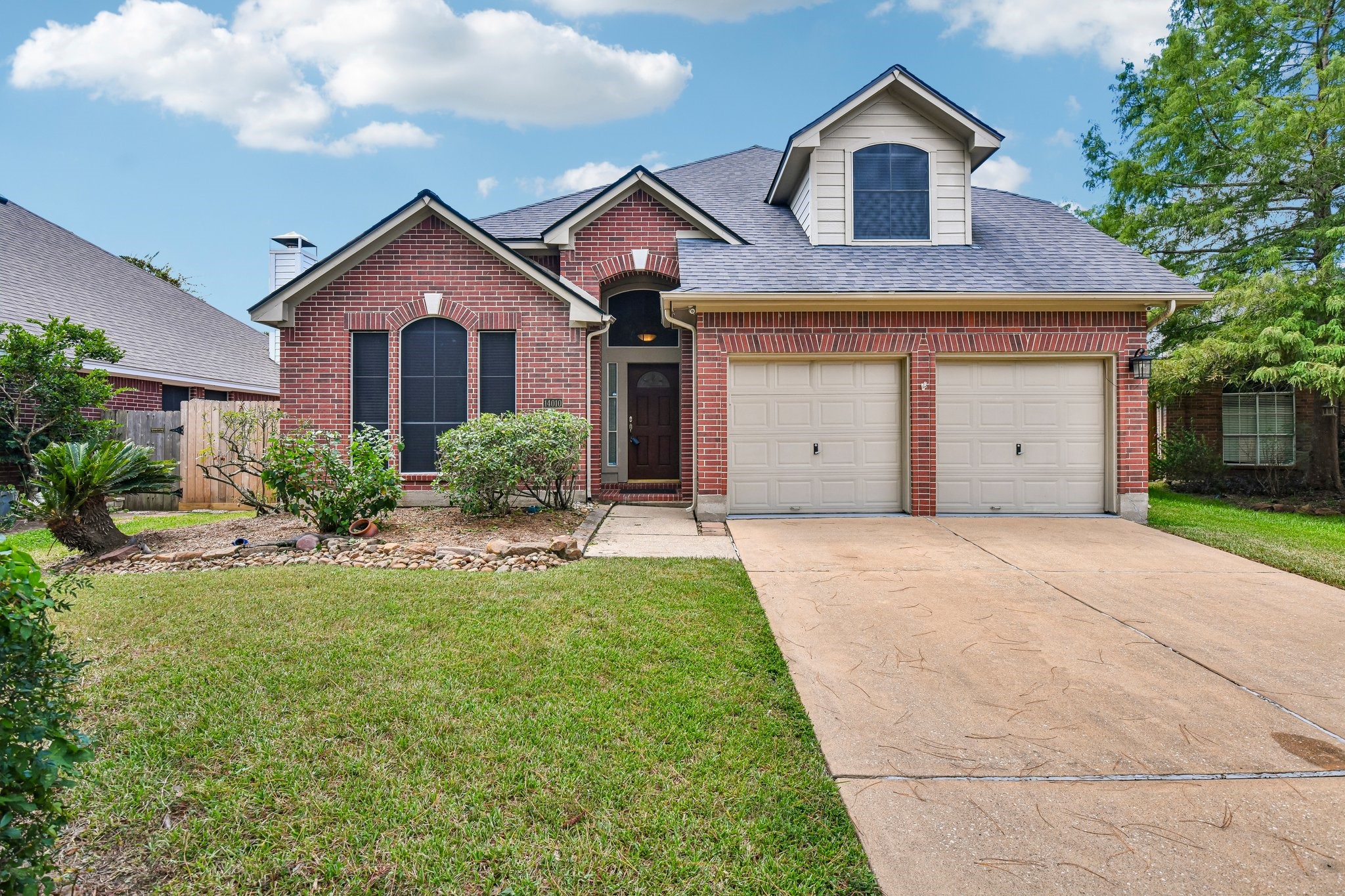 14010 Hazel Ridge Court, Houston, TX 77062