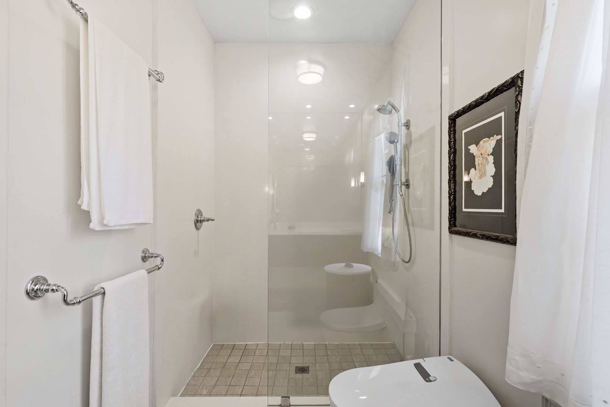 3815 Bernardo de Galvez Avenue, Galveston, TX 77550