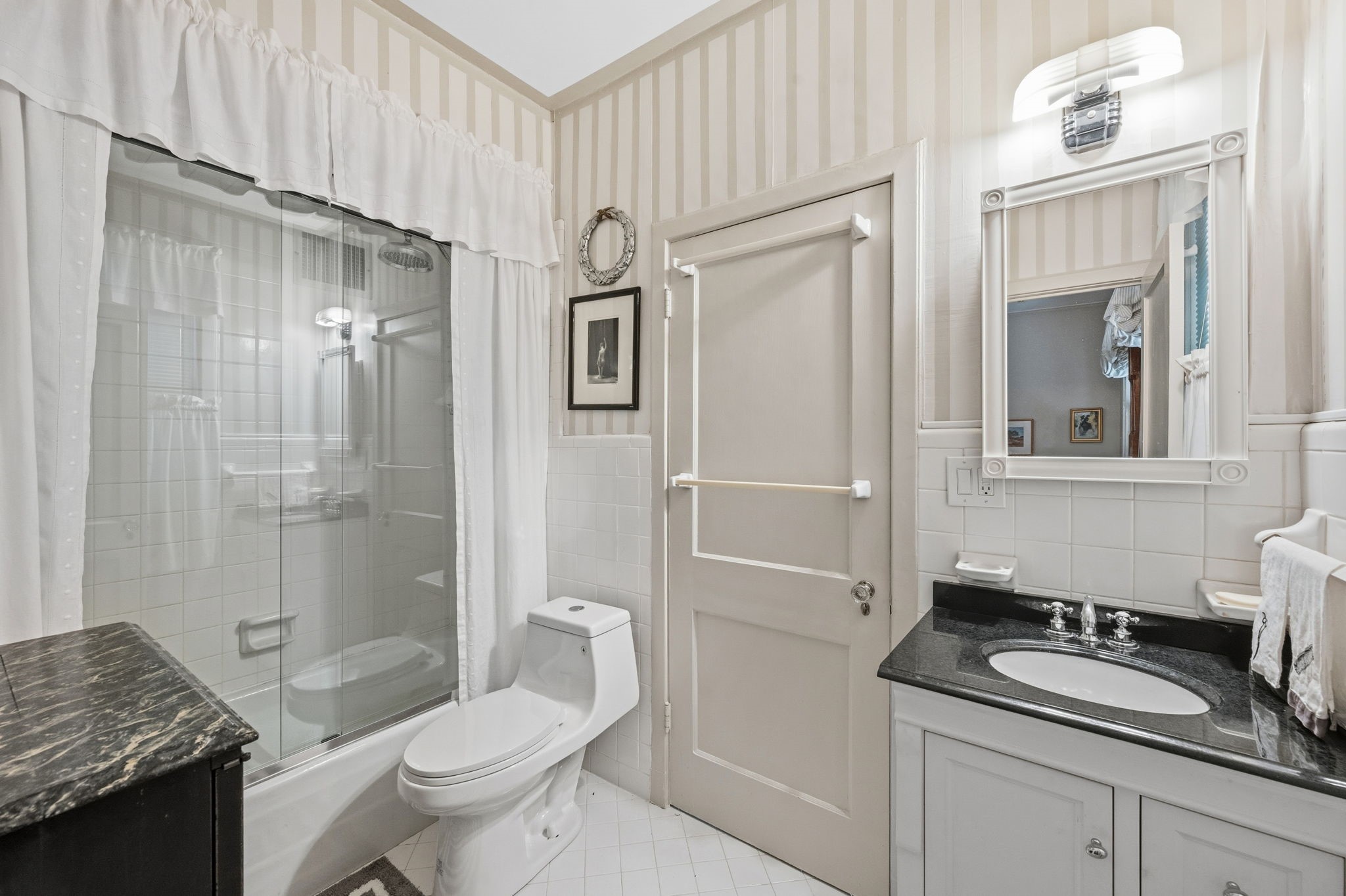 3815 Bernardo de Galvez Avenue, Galveston, TX 77550