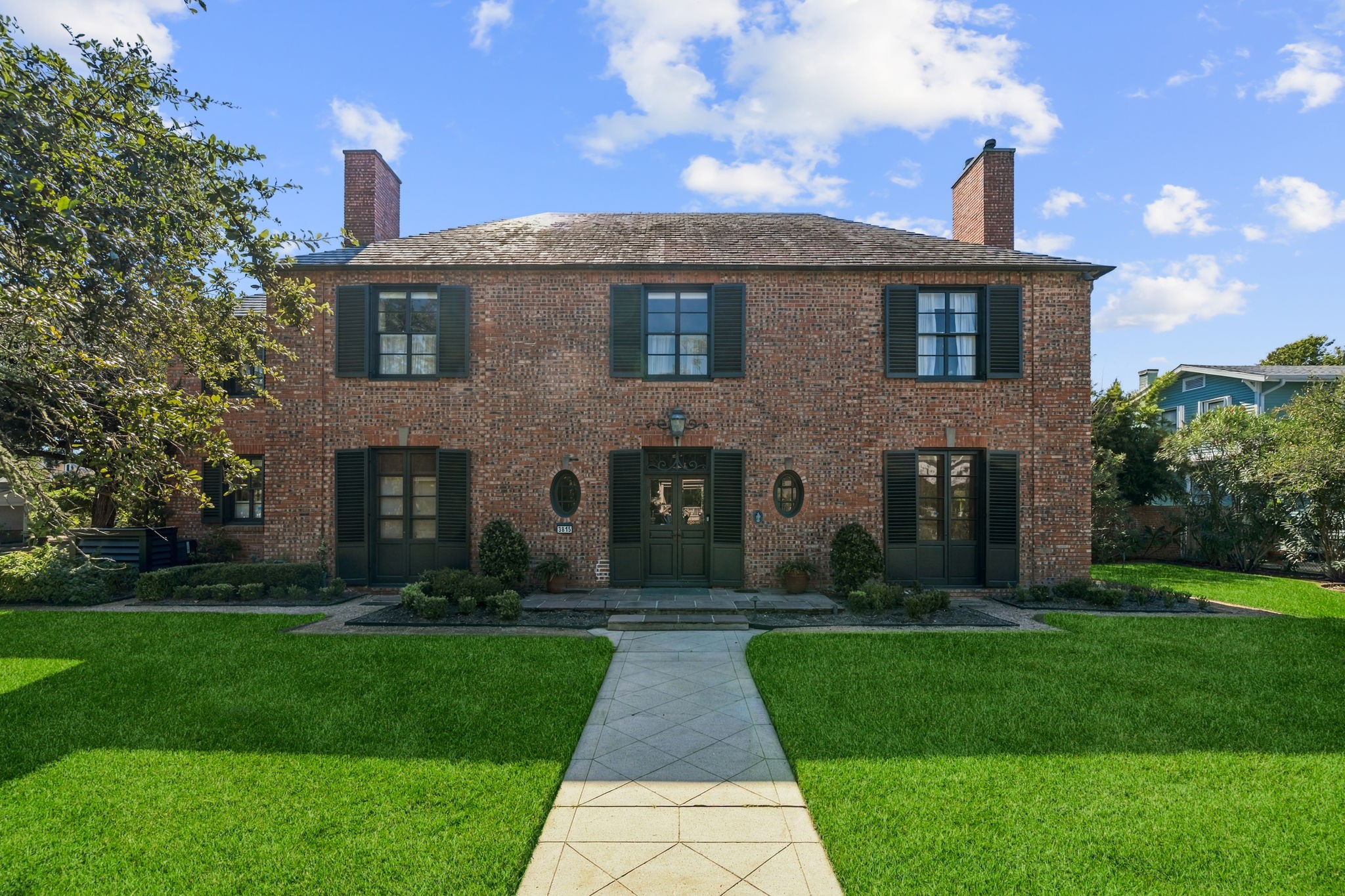 3815 Bernardo de Galvez Avenue, Galveston, TX 77550