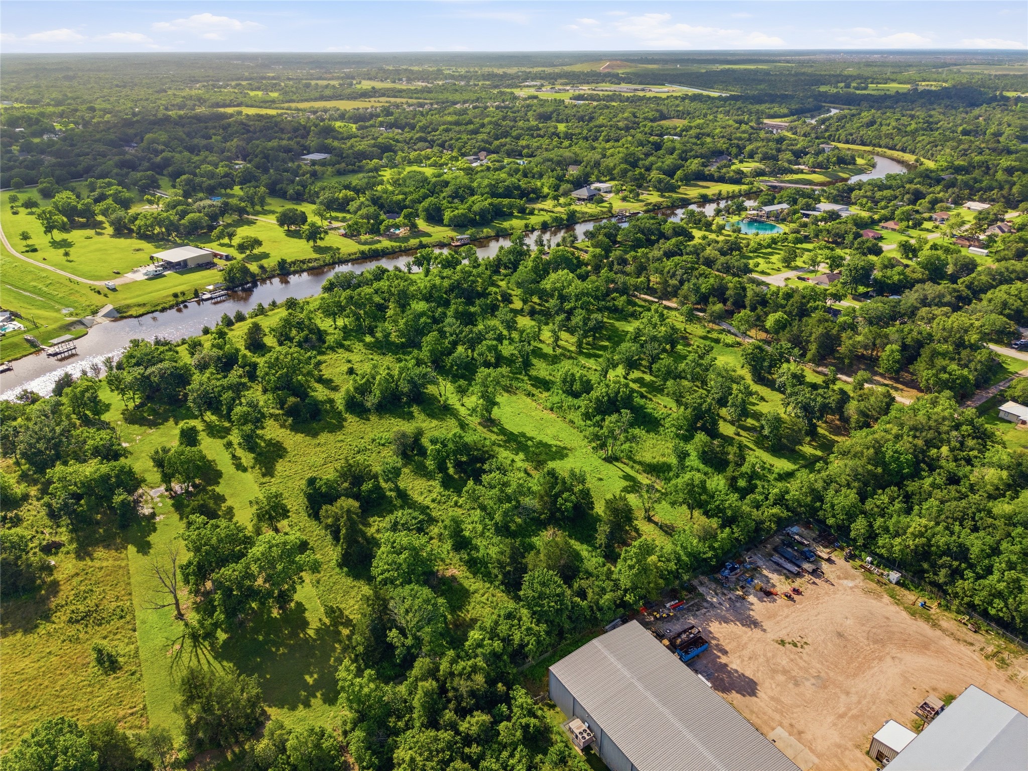 7334 Custer Street, Hitchcock, TX 77563