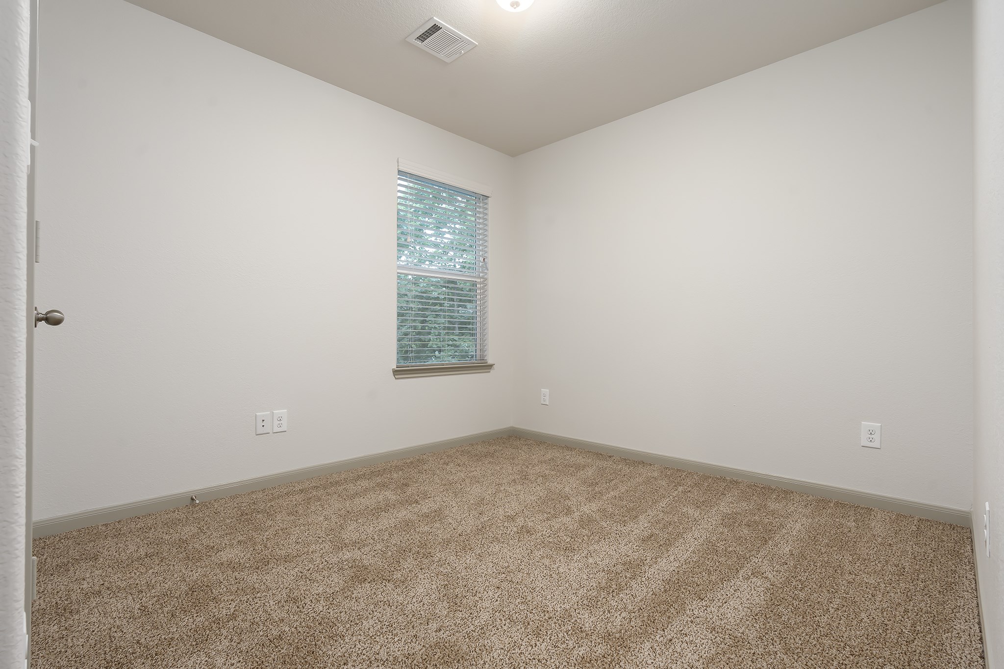 893 E Semands Avenue, #B, Conroe, TX 77031