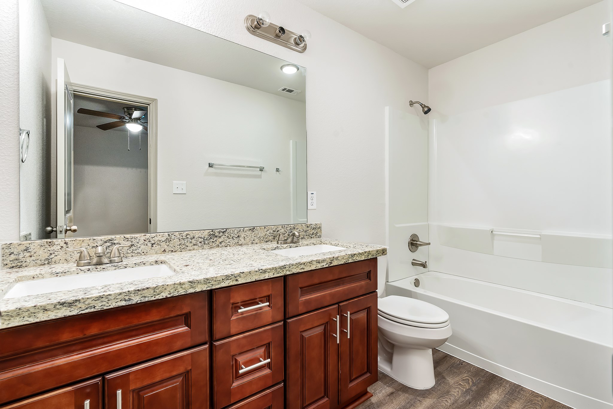 893 E Semands Avenue, #B, Conroe, TX 77031