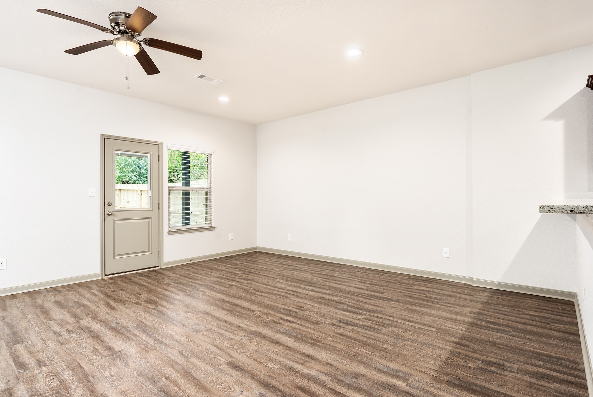 893 E Semands Avenue, #B, Conroe, TX 77031