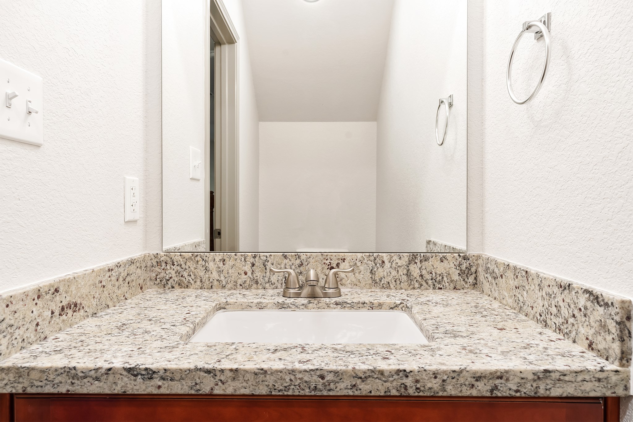 893 E Semands Avenue, #B, Conroe, TX 77031