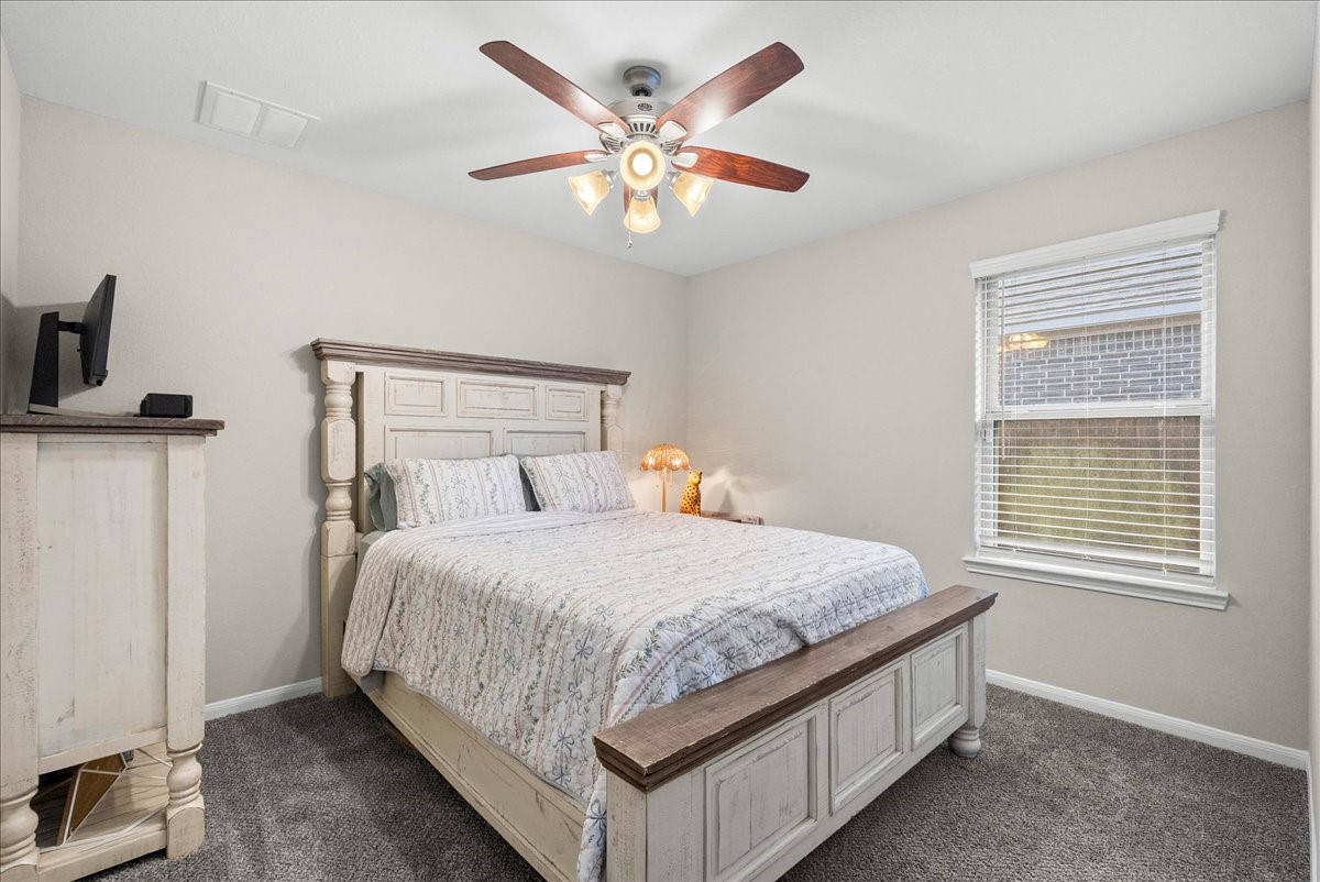 732 Cedar Gate Lane, La Marque, TX 77568