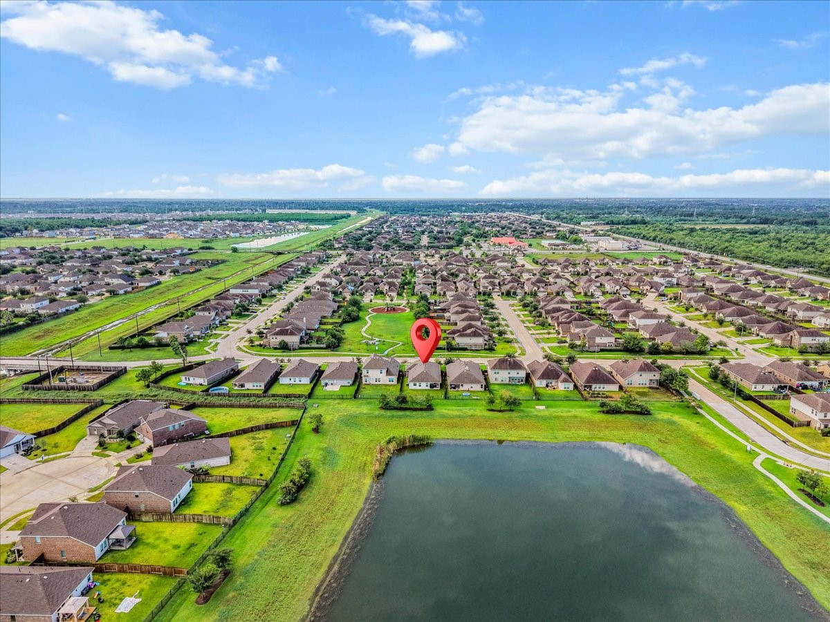 732 Cedar Gate Lane, La Marque, TX 77568