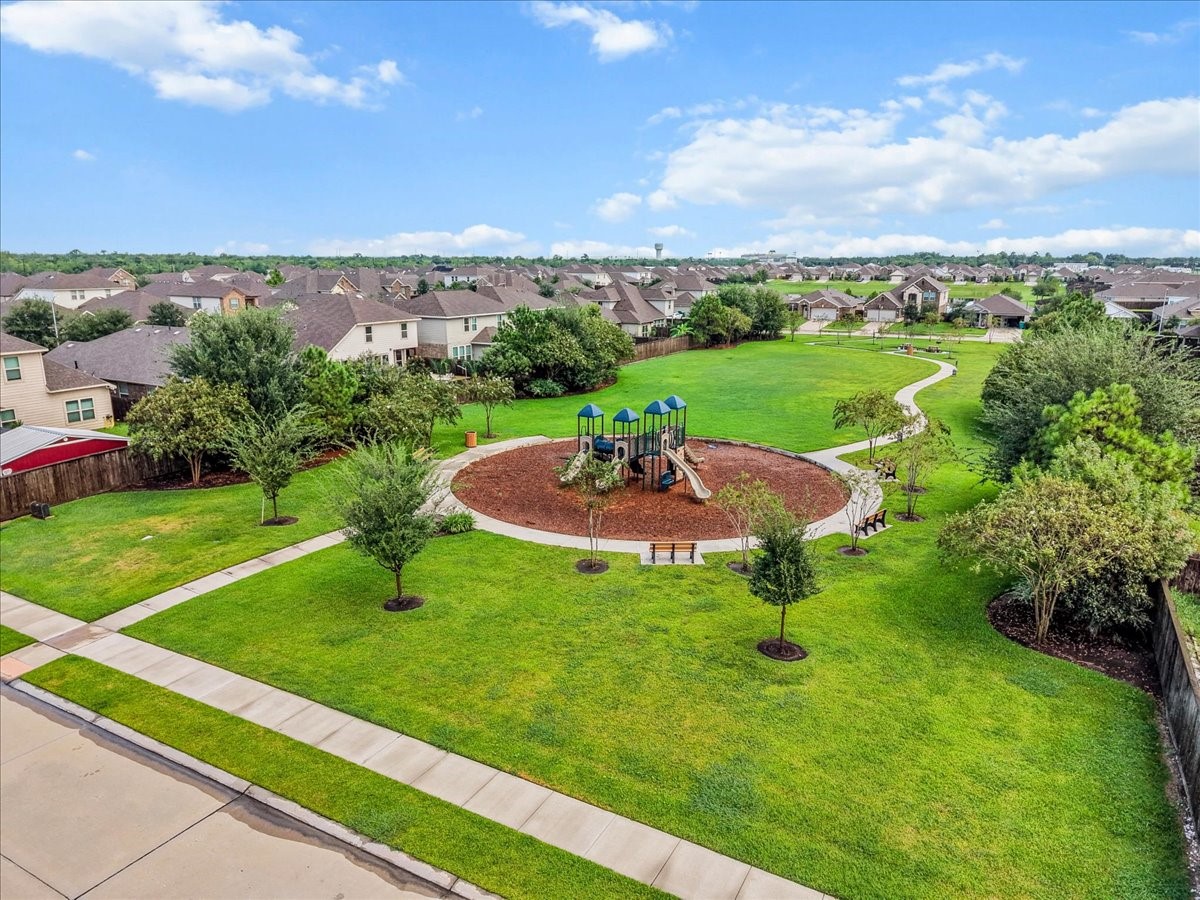 732 Cedar Gate Lane, La Marque, TX 77568