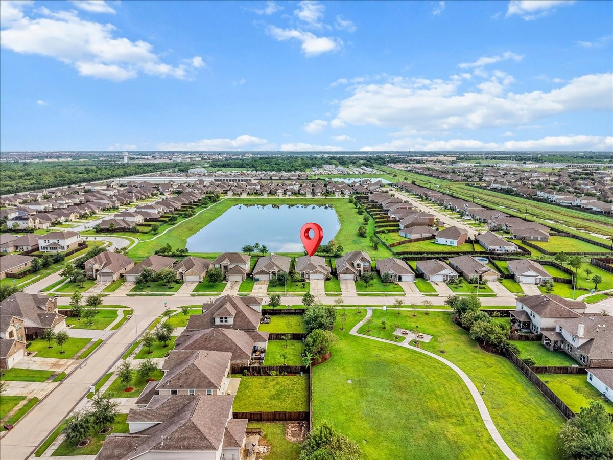 732 Cedar Gate Lane, La Marque, TX 77568