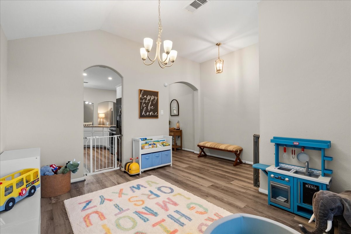 732 Cedar Gate Lane, La Marque, TX 77568