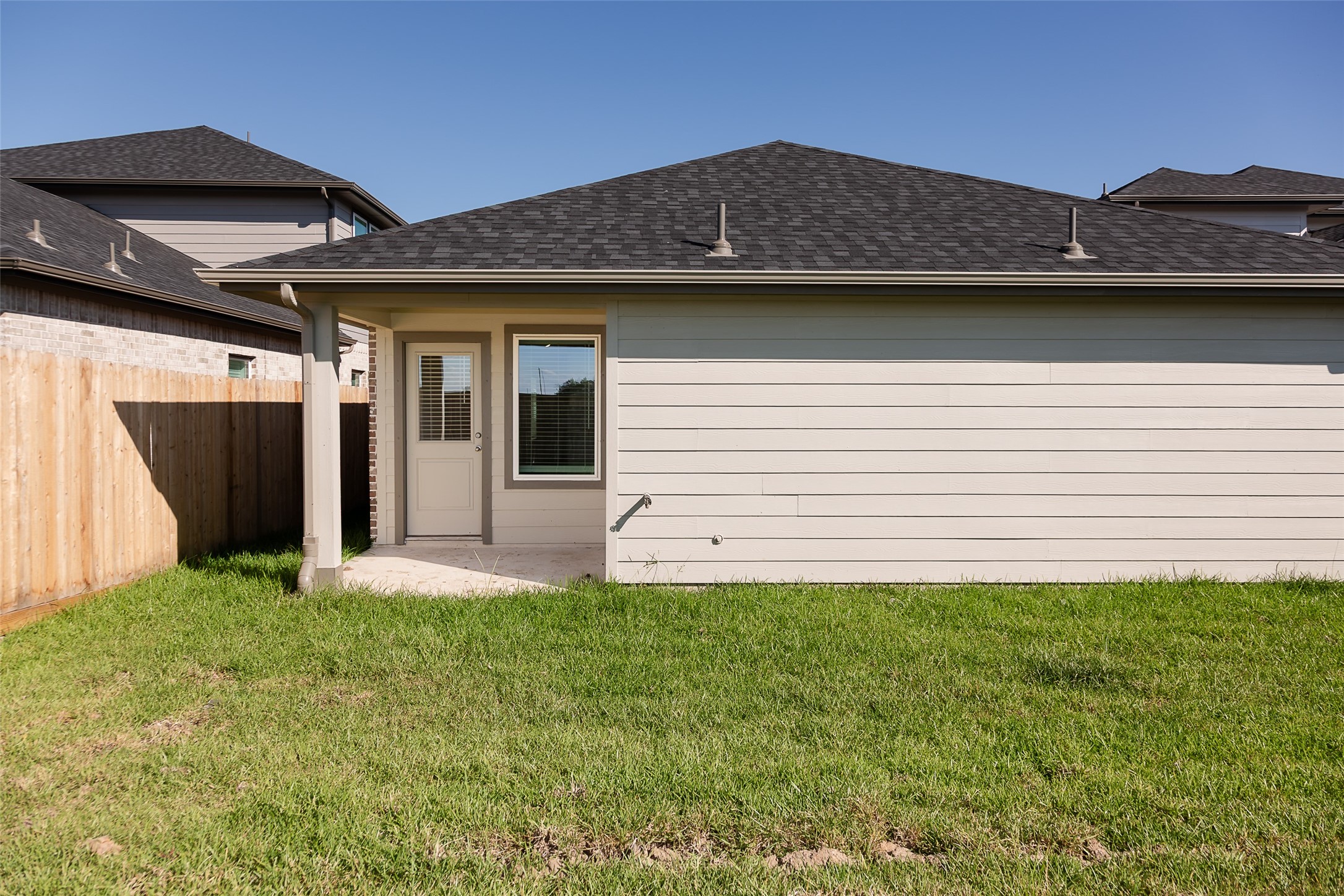 3422 Horseshoe Trail Lane, League City, TX 77511
