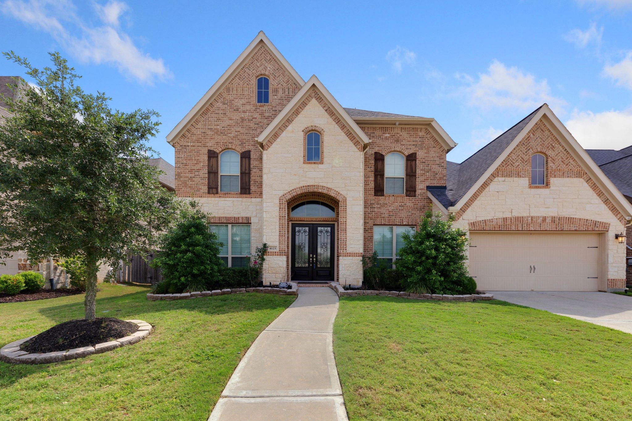 The Aida Younis Team presents 4123 Abigail Way! The Aida Younis Team presents 4123 Abigail Way!