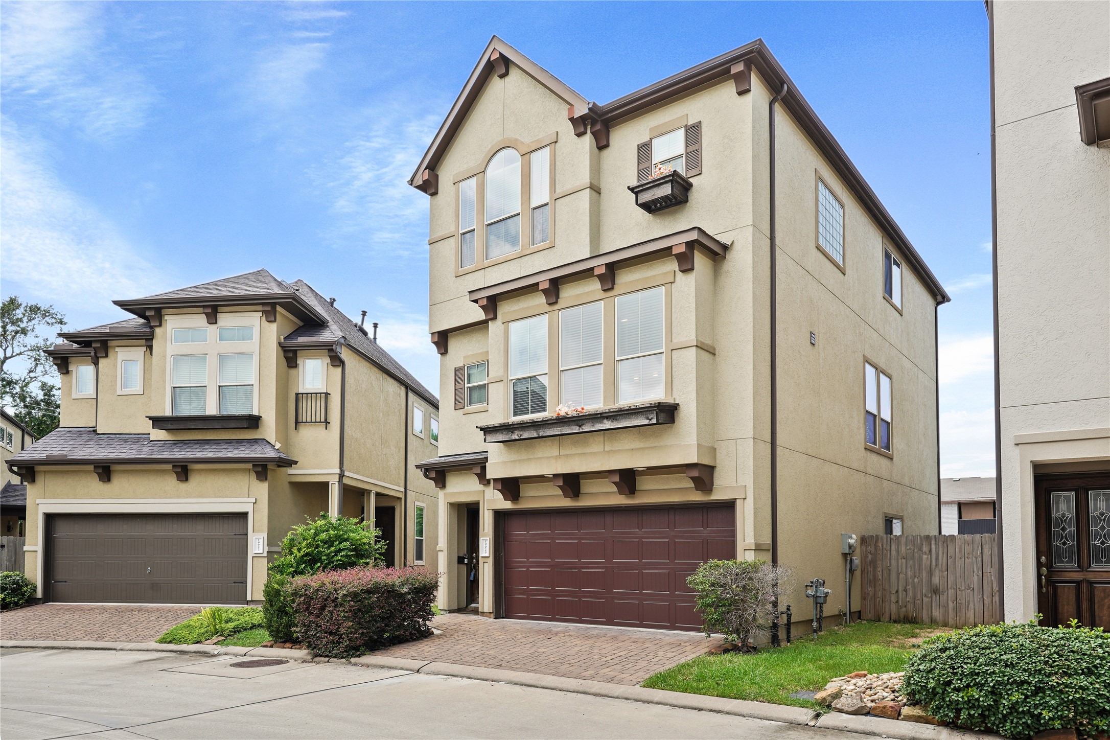 10020 Spring Shadows Park Circle, Houston, TX 77080