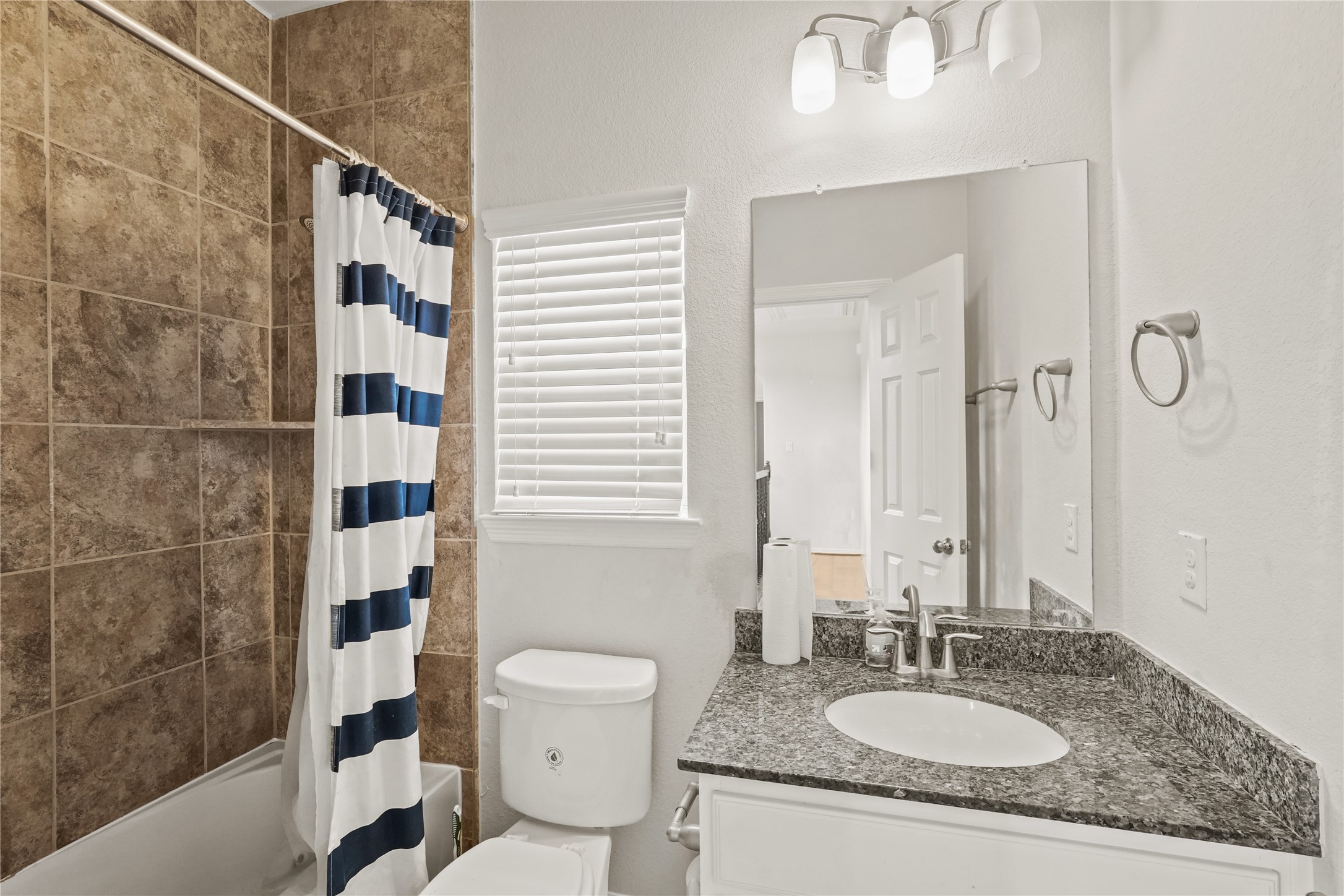 10020 Spring Shadows Park Circle, Houston, TX 77080