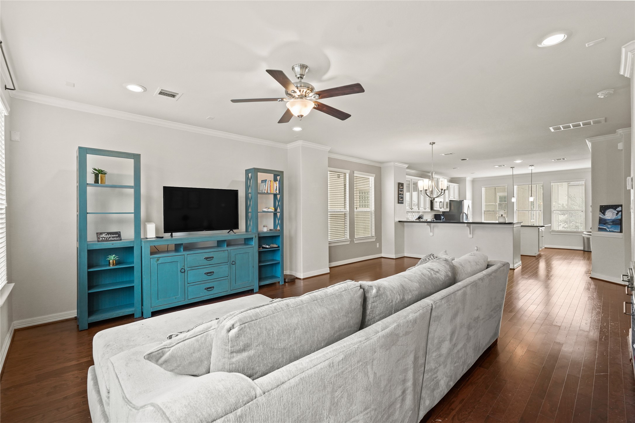 10020 Spring Shadows Park Circle, Houston, TX 77080