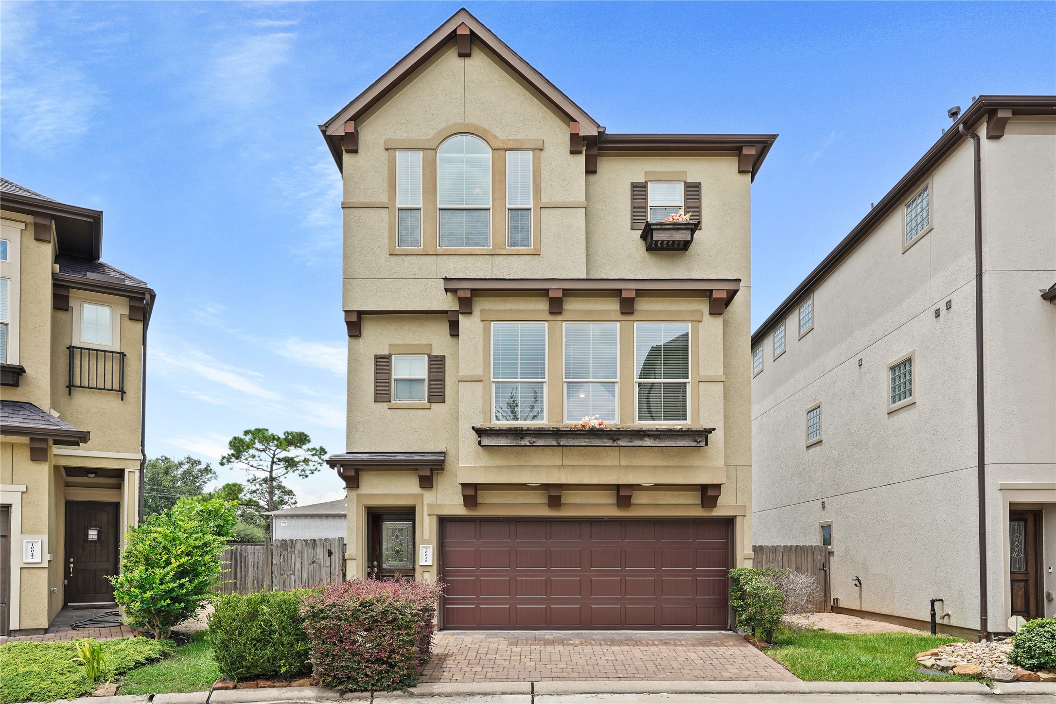 10020 Spring Shadows Park Circle, Houston, TX 77080 10020 Spring Shadows Park Circle, Houston, TX 77080