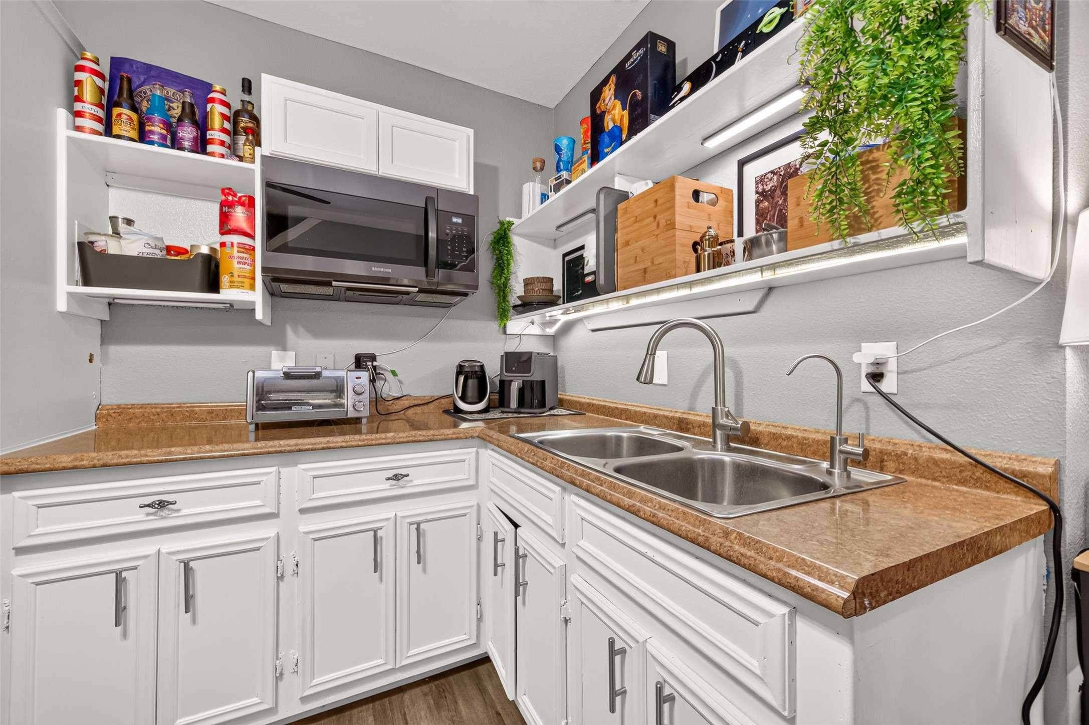 815 Davidson Street, Houston, TX 77091