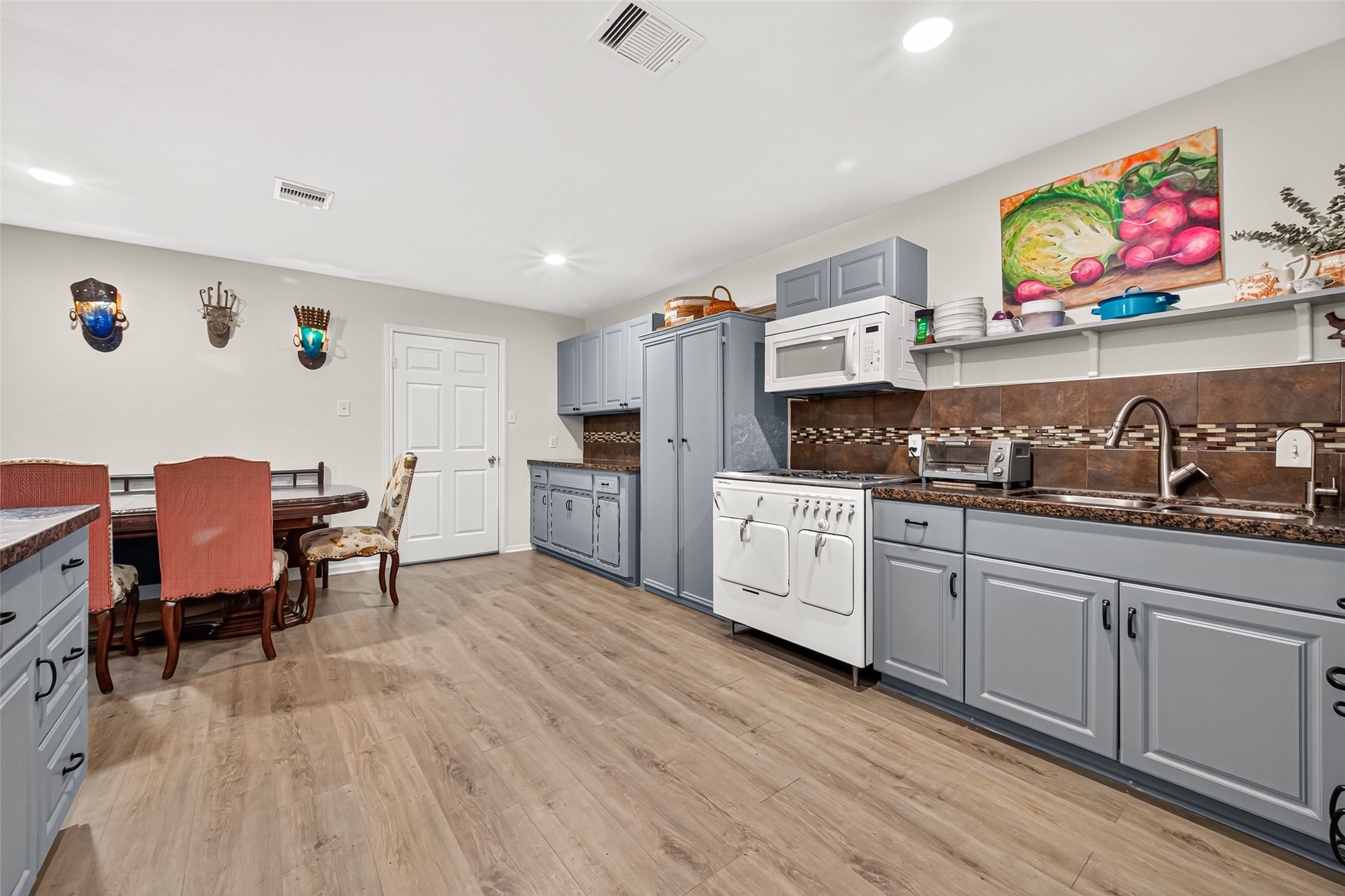 815 Davidson Street, Houston, TX 77091
