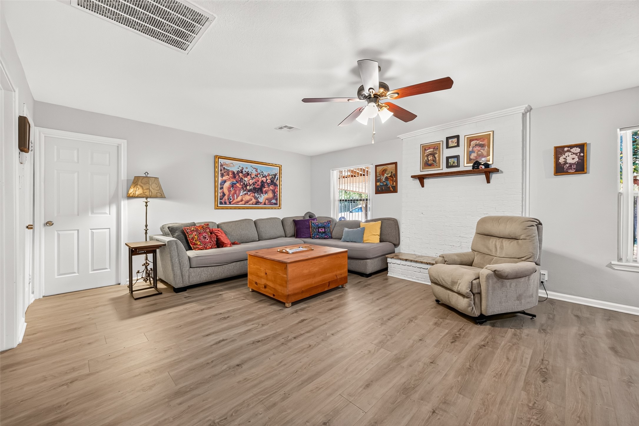 815 Davidson Street, Houston, TX 77091