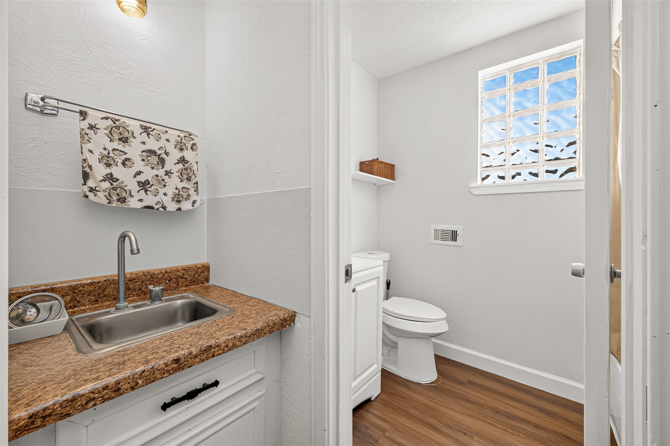 815 Davidson Street, Houston, TX 77091