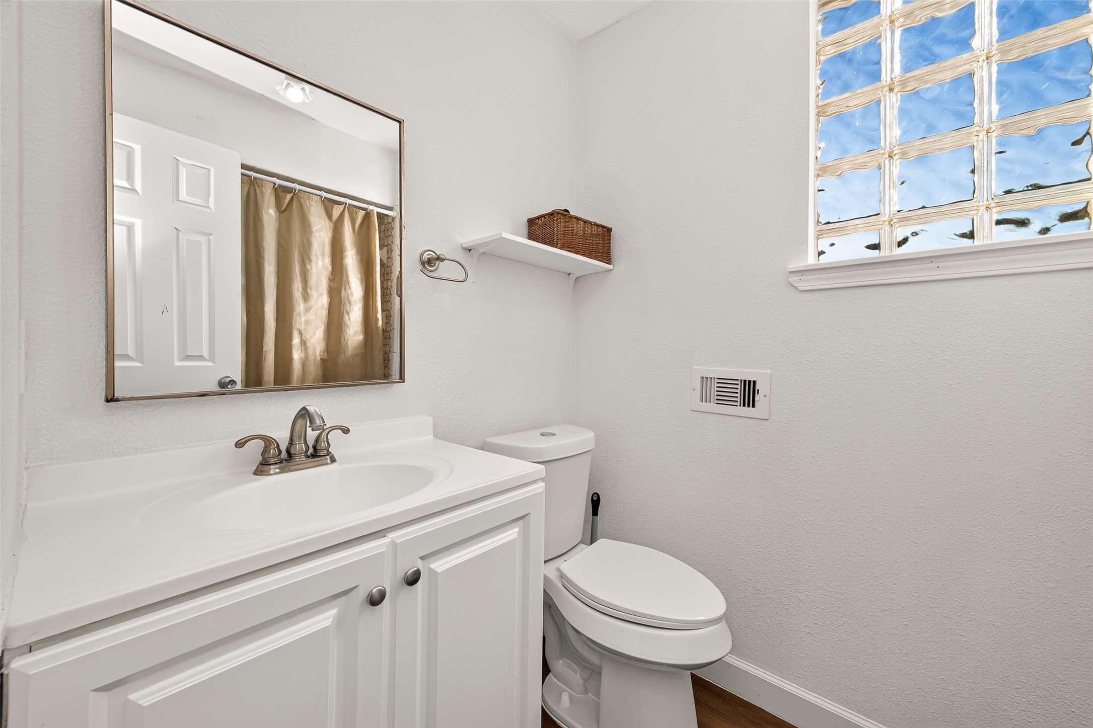 815 Davidson Street, Houston, TX 77091