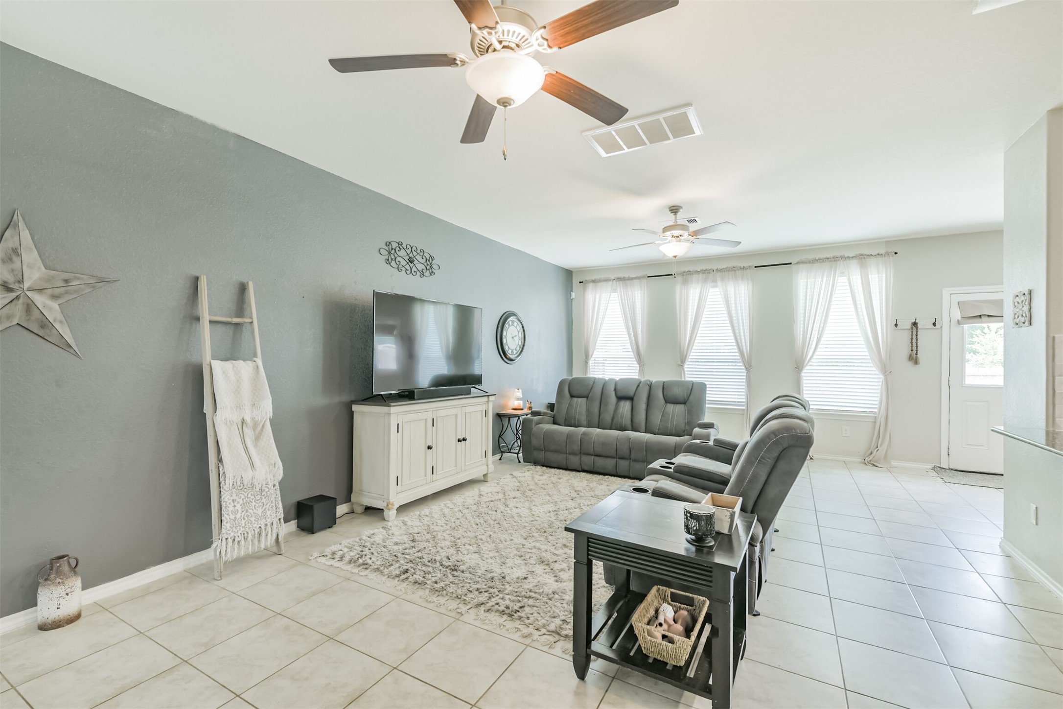 18972 Cicerone Court, New Caney, TX 77357