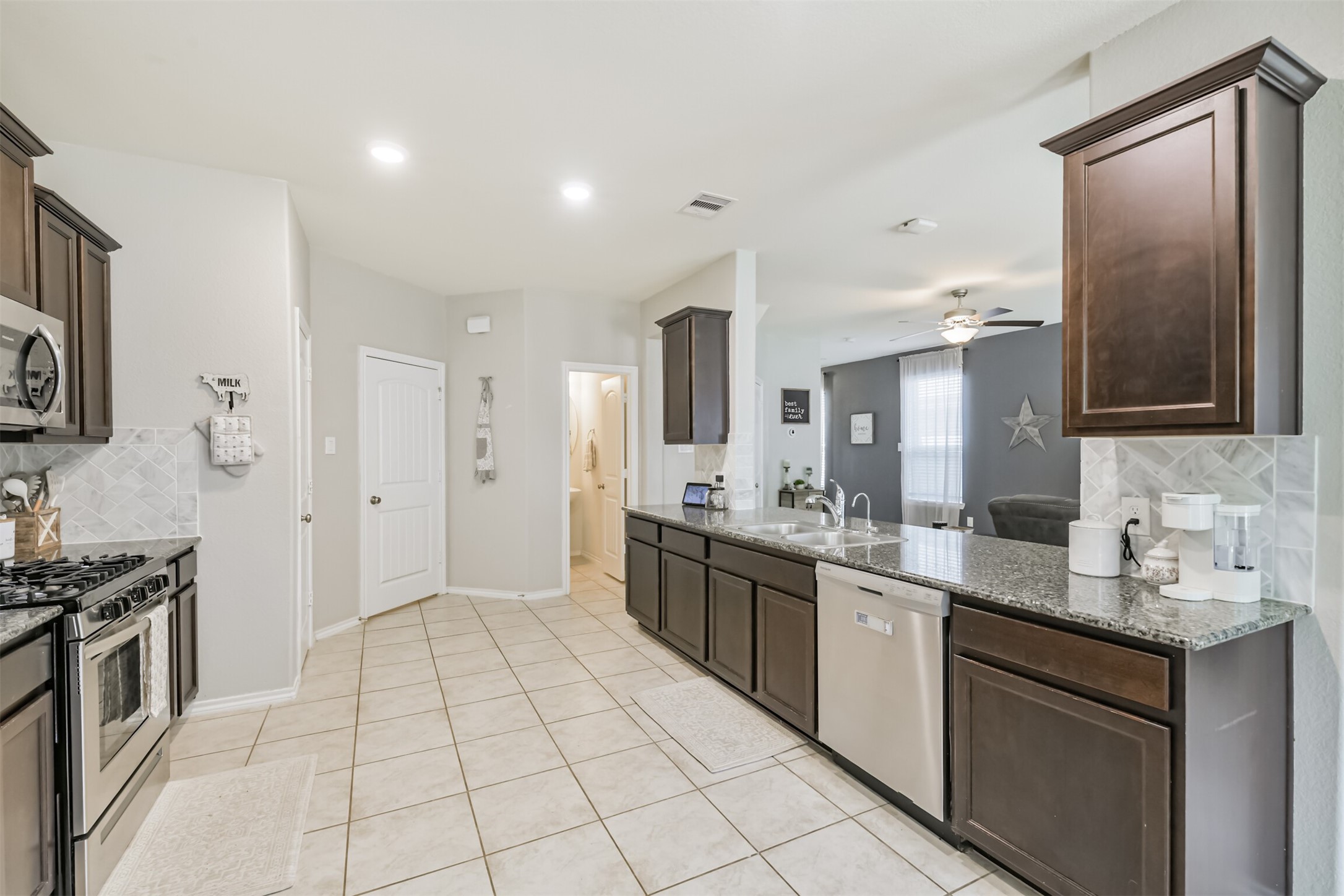 18972 Cicerone Court, New Caney, TX 77357