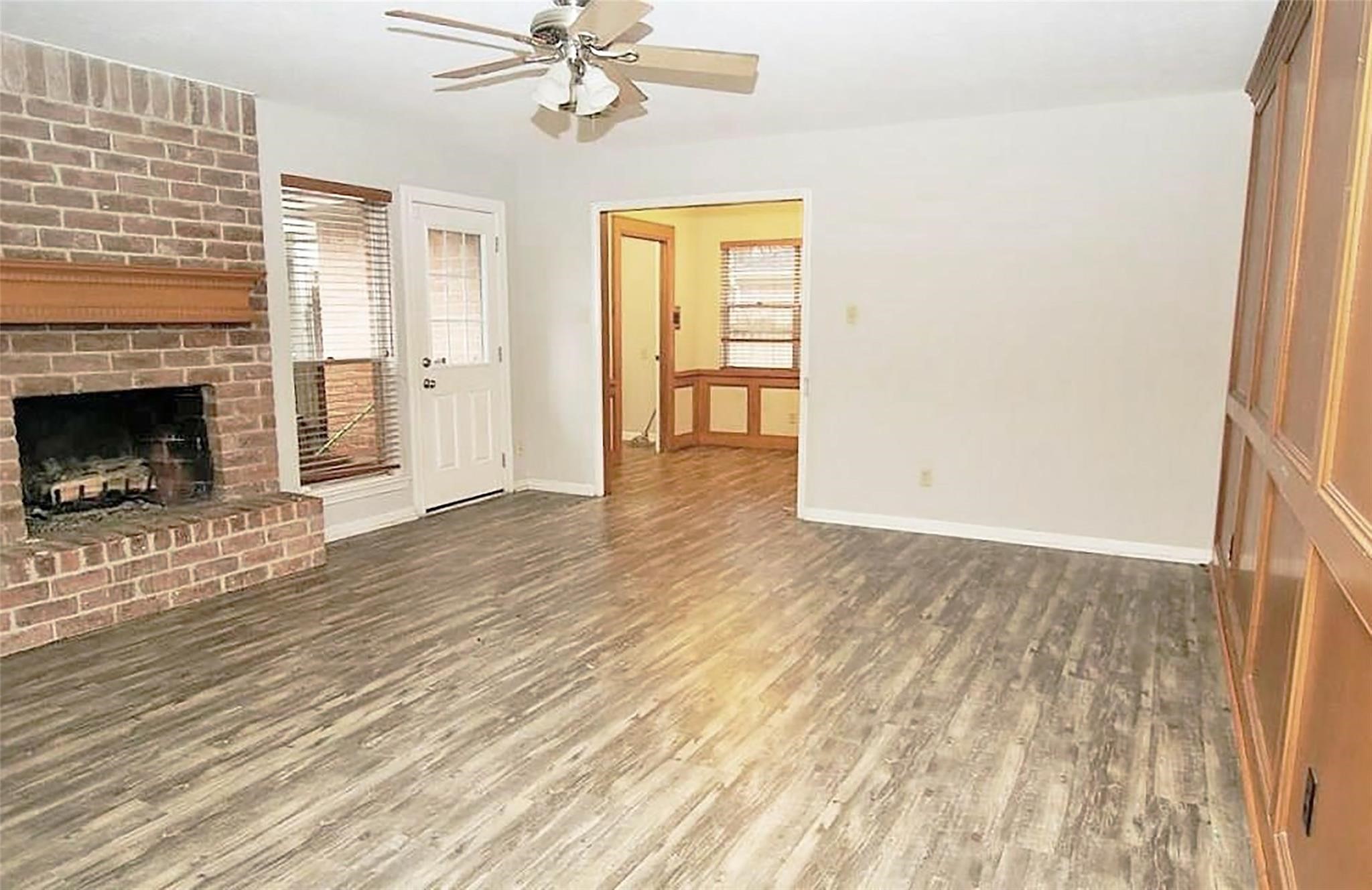 15114 Rolling Oaks Drive, Houston, TX 77070