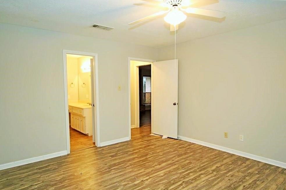 15114 Rolling Oaks Drive, Houston, TX 77070