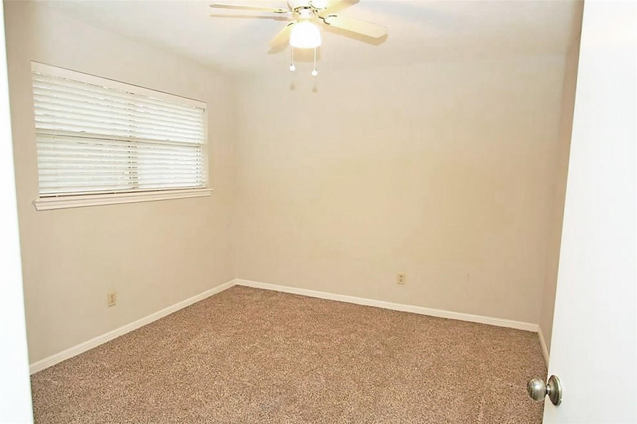 15114 Rolling Oaks Drive, Houston, TX 77070