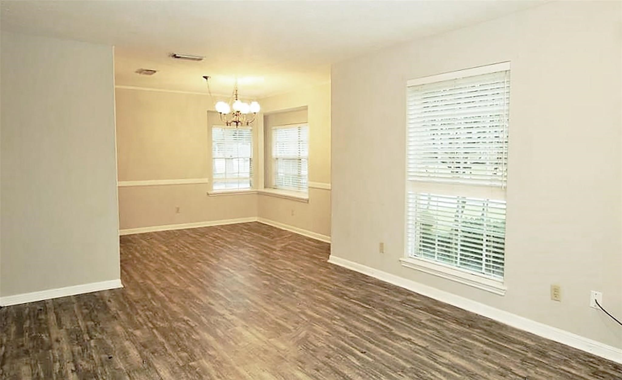 15114 Rolling Oaks Drive, Houston, TX 77070