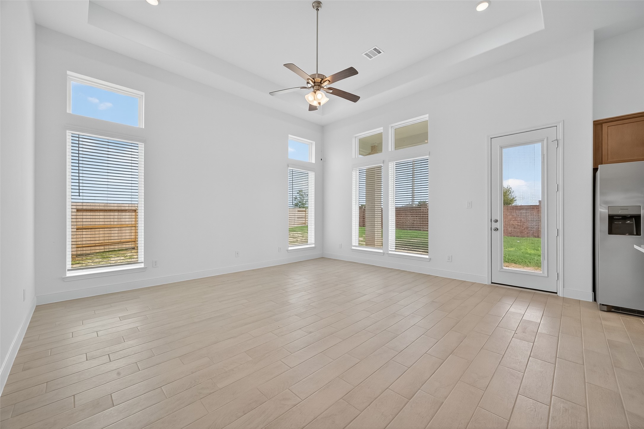 13613 Windward Mist Drive, Texas City, TX 77568 13613 Windward Mist Drive, Texas City, TX 77568