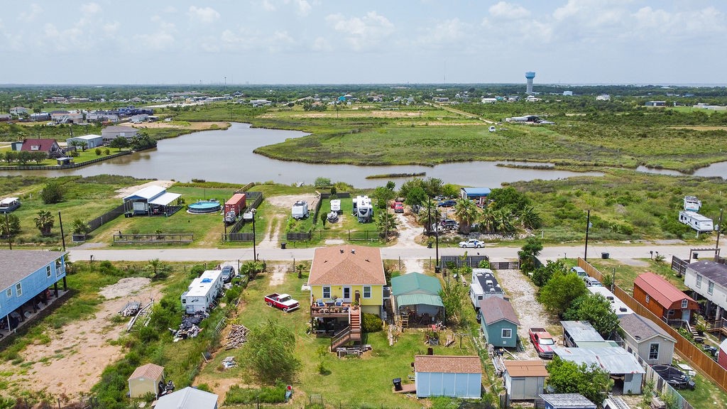 727 18th Street, Dickinson, TX 77539