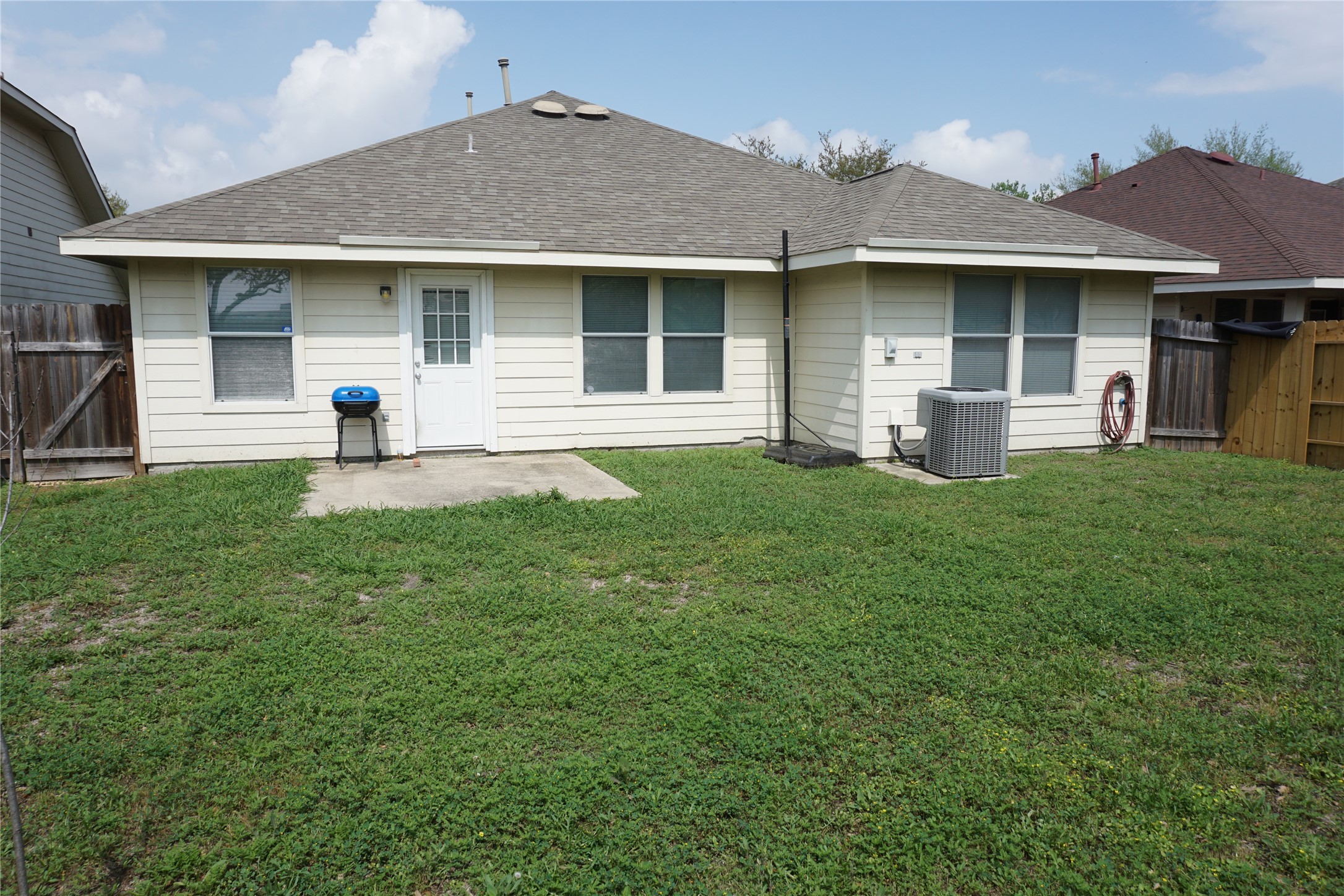 14227 Willow Mountain Lane, Houston, TX 77047