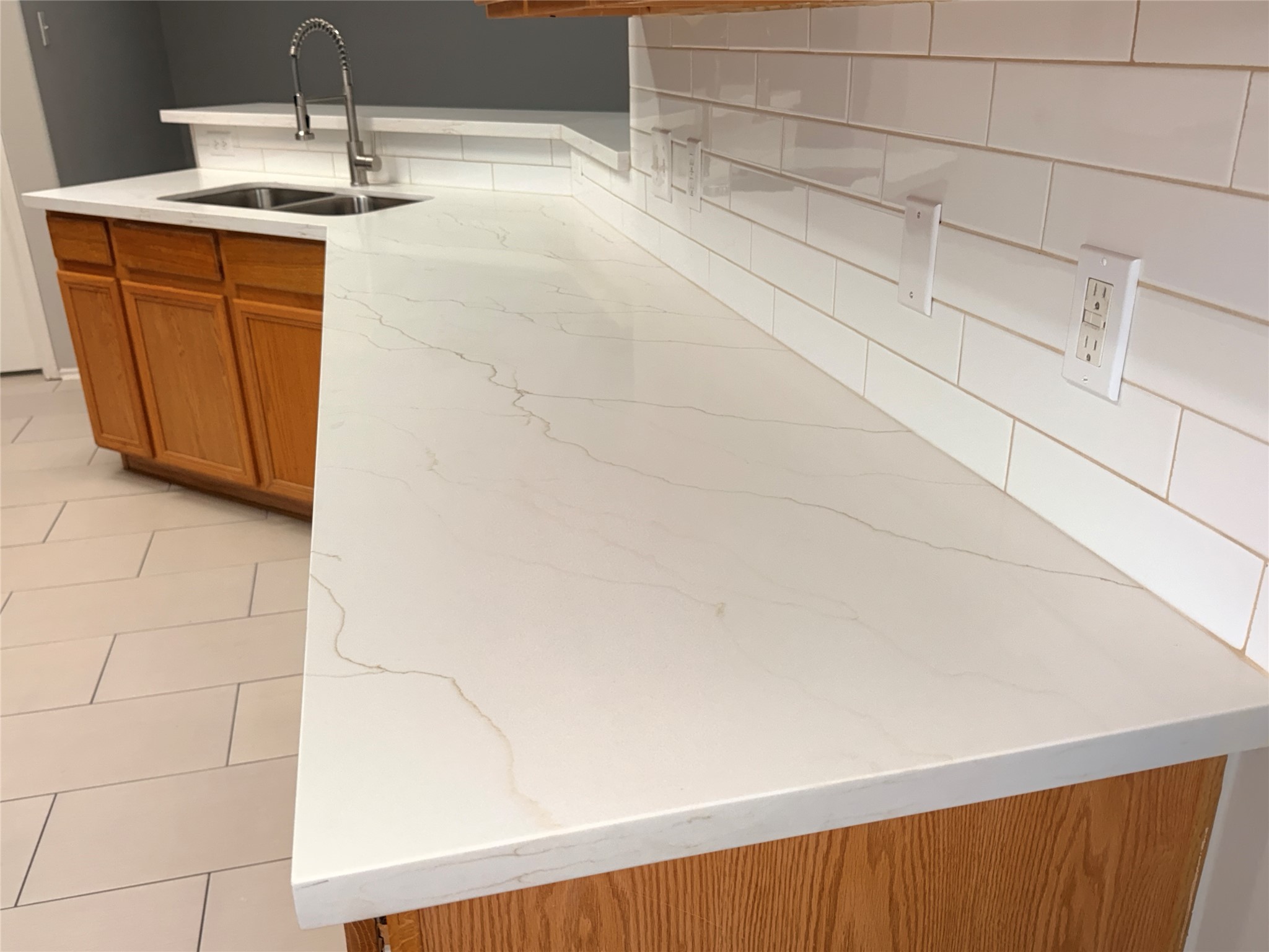 Spacious Countertops