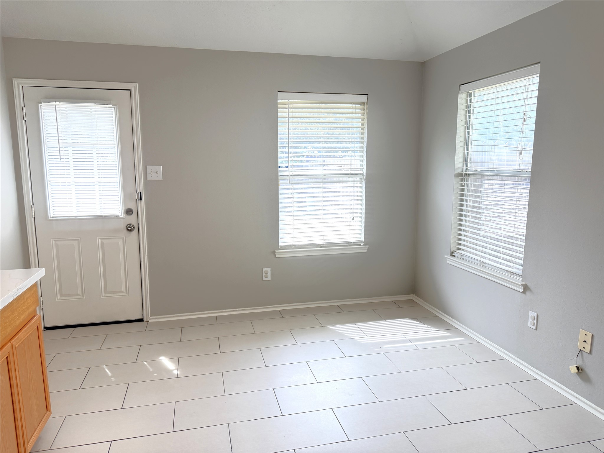 Separate Breakfast Area