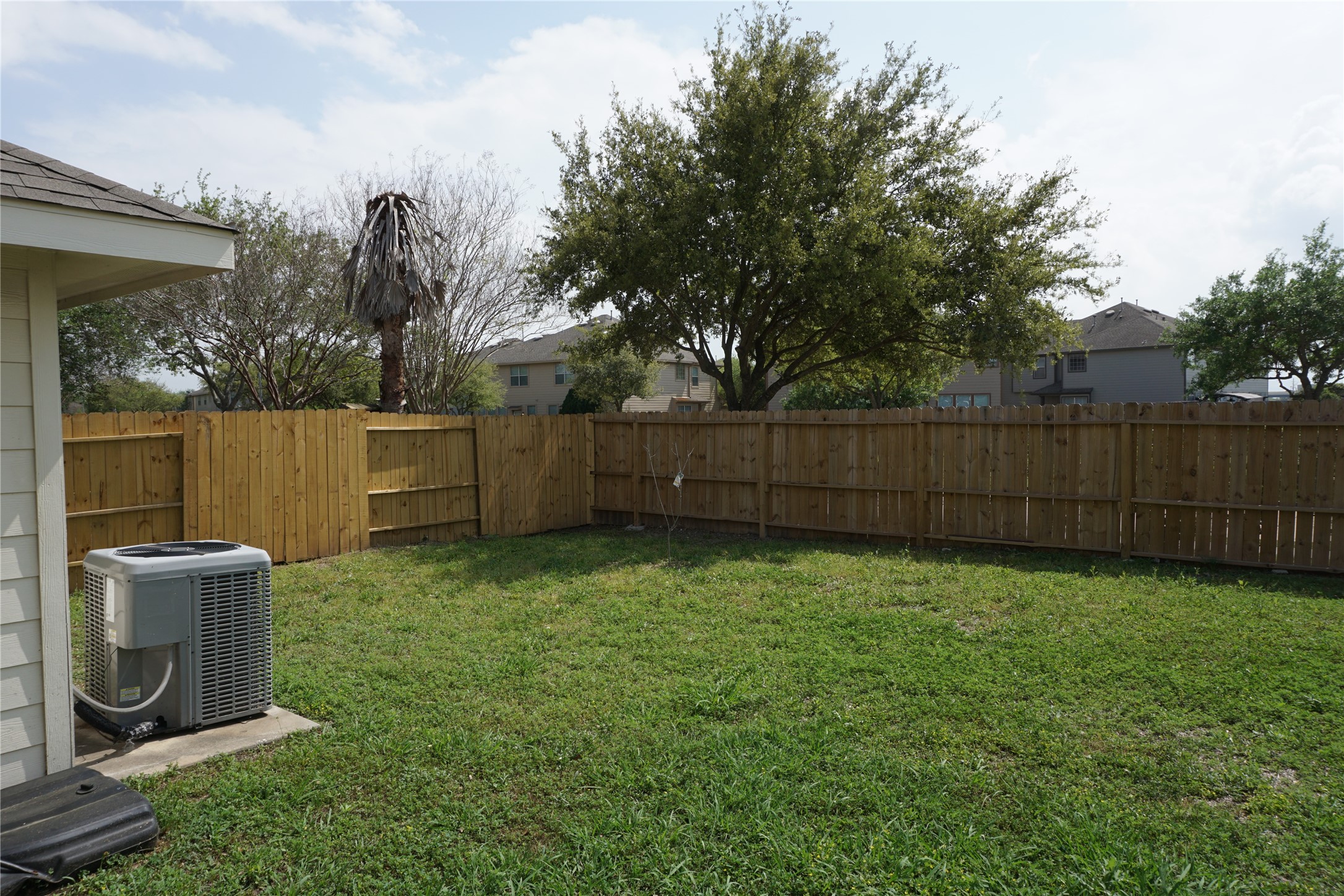 14227 Willow Mountain Lane, Houston, TX 77047