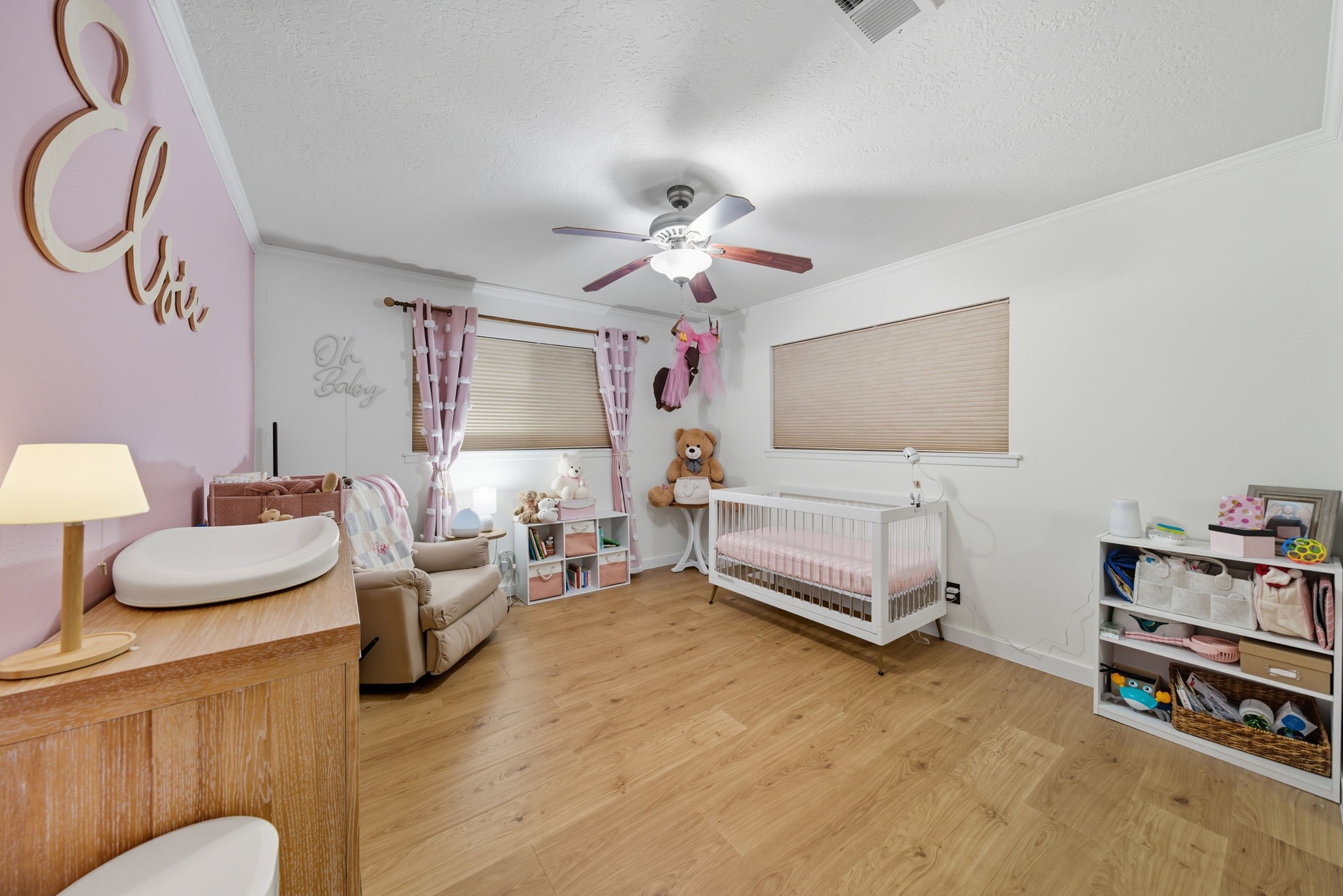 439 Pompano Street, Bayou Vista, TX 77563