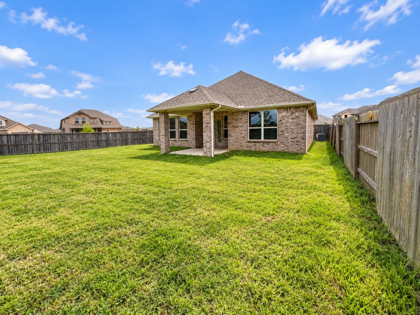 2409 Table Rock Court, Texas City, TX 77568