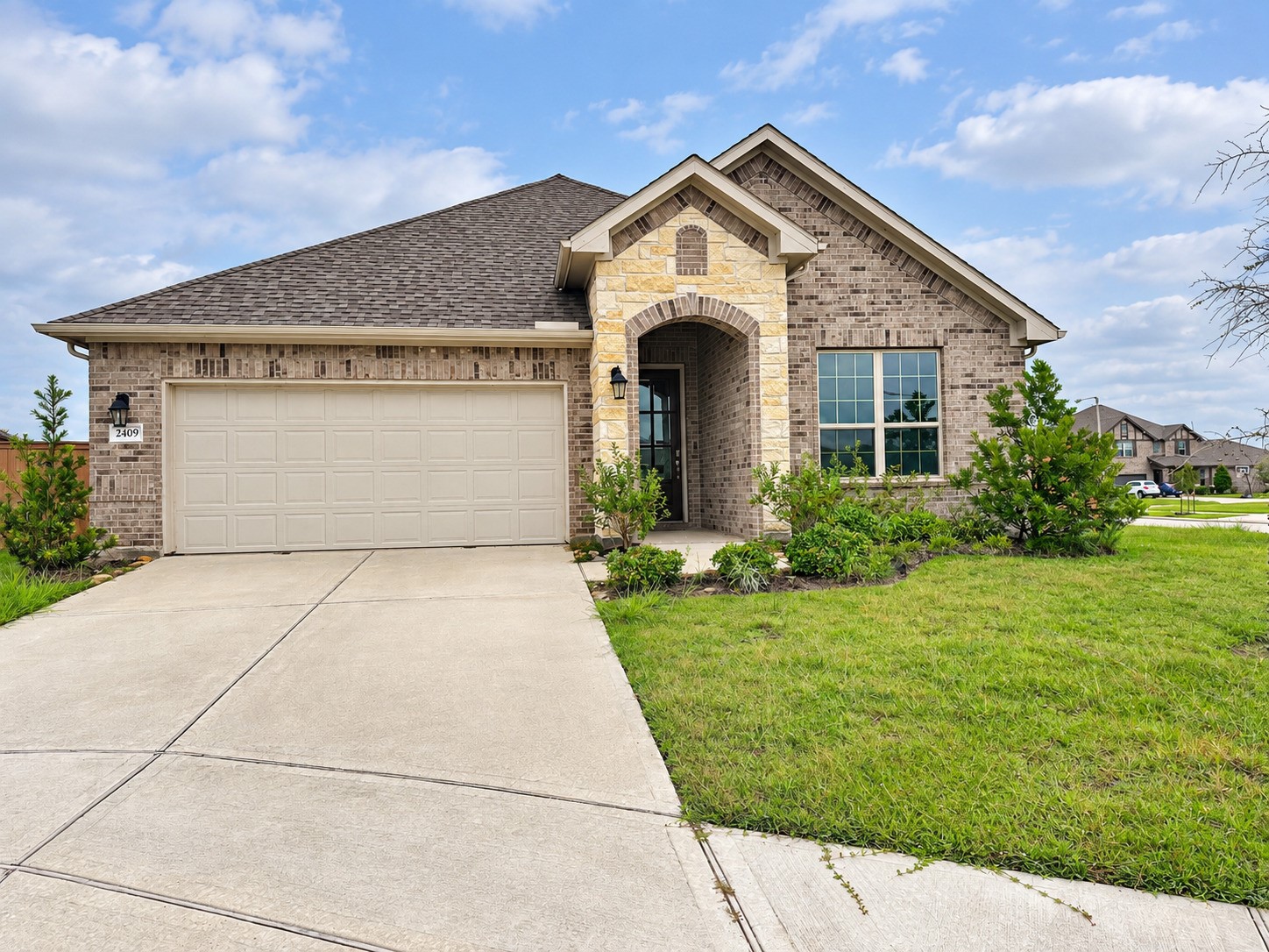 2409 Table Rock Court, Texas City, TX 77568