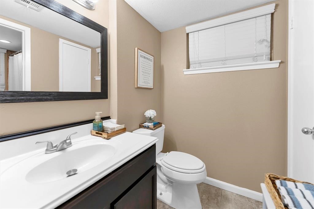 7621 Parker Road, Houston, TX 77016