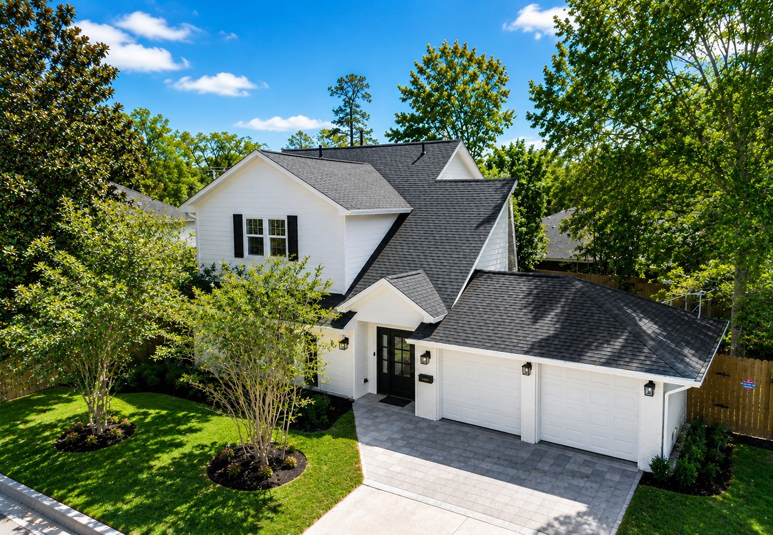 Beautiful extra-large corner Lot with Gorgeous mature trees