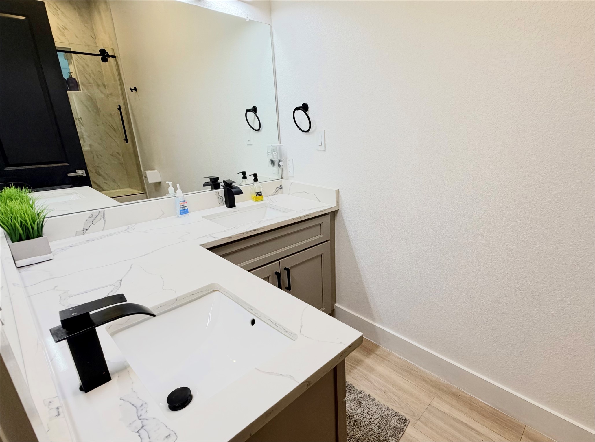 3549 Amos Street, #B, Houston, TX 77021