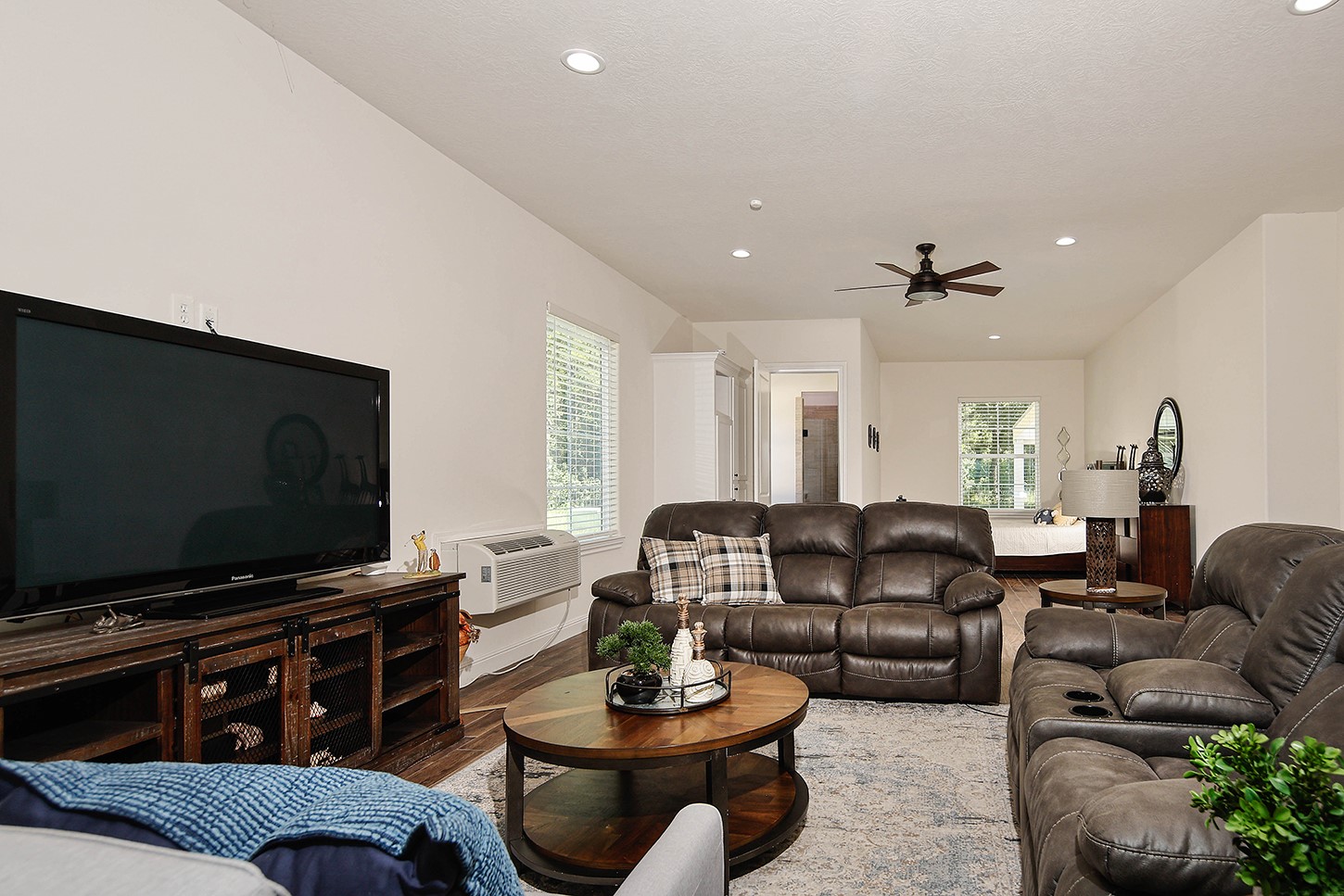 5132 Mount Zion Road, New Waverly, TX 77358