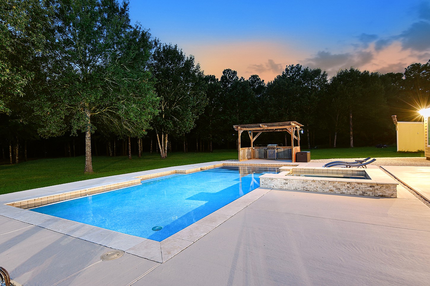 5132 Mount Zion Road, New Waverly, TX 77358
