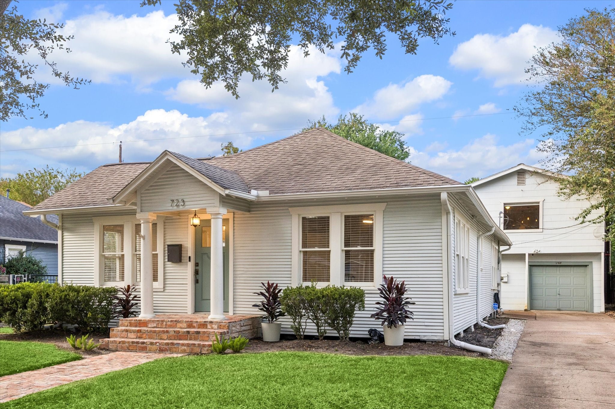 723 Pizer Street, Houston, TX 77009