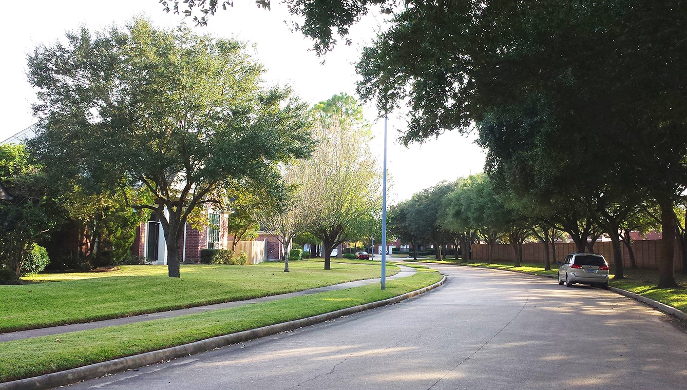2319 Mill Creek Drive, Sugar Land, TX 77478