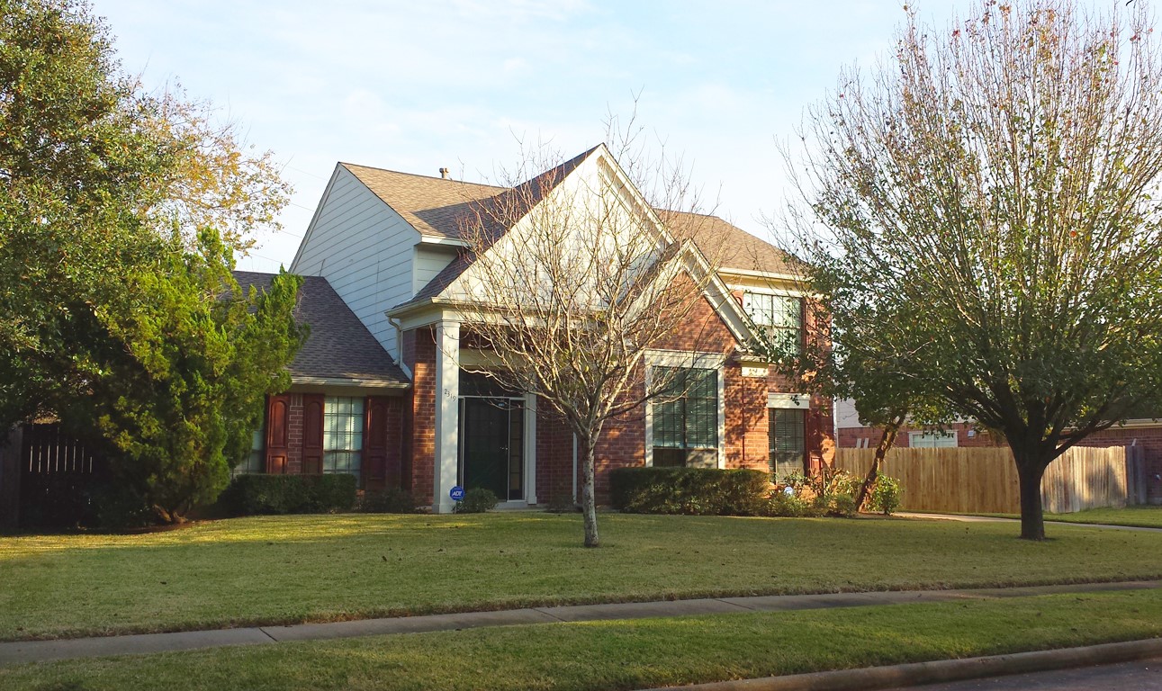 2319 Mill Creek Drive, Sugar Land, TX 77478