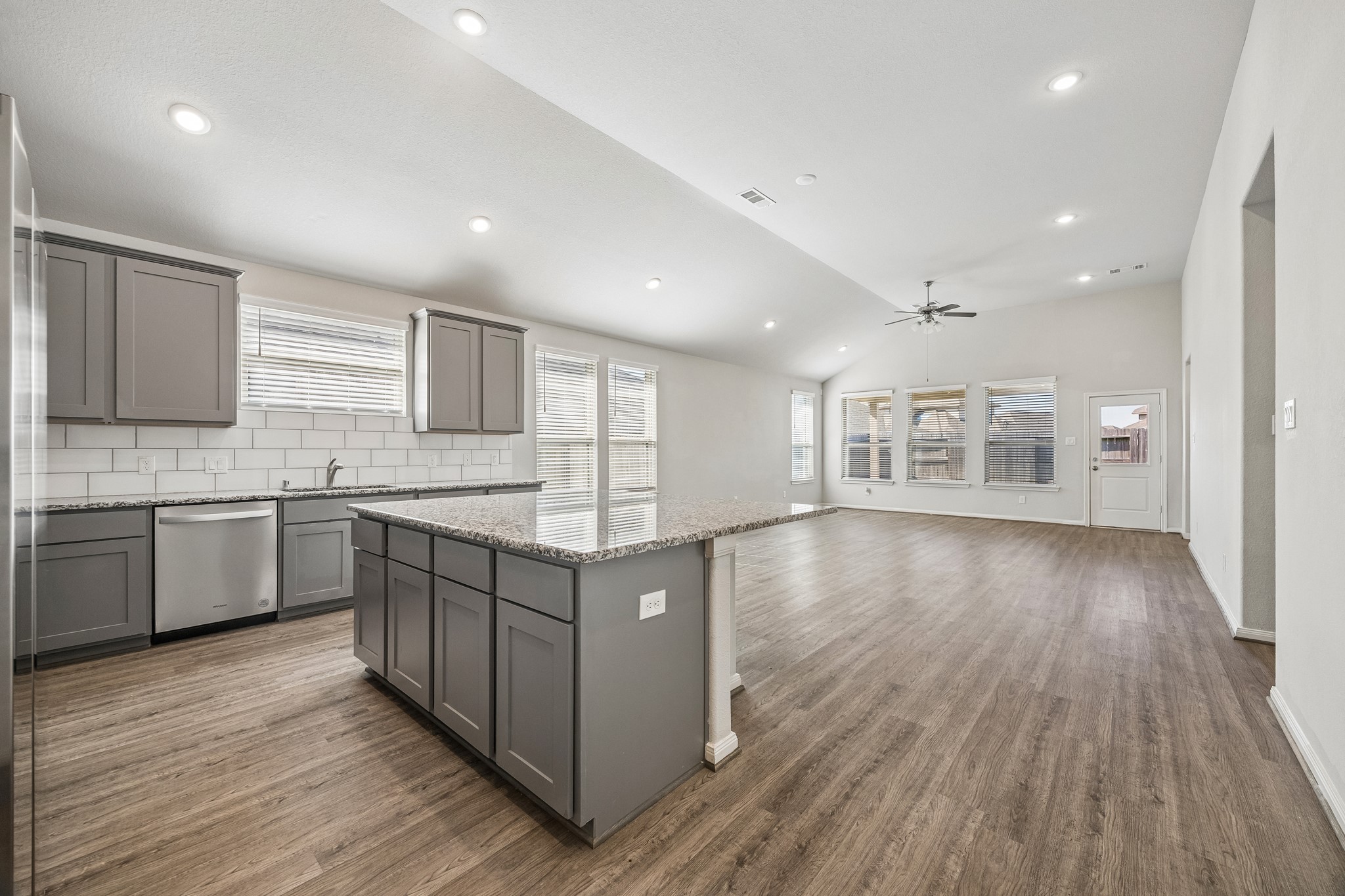 1625 Darwin Cedar Drive, Iowa Colony, TX 77583 1625 Darwin Cedar Drive, Iowa Colony, TX 77583